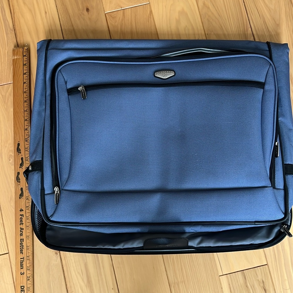 Garment bag